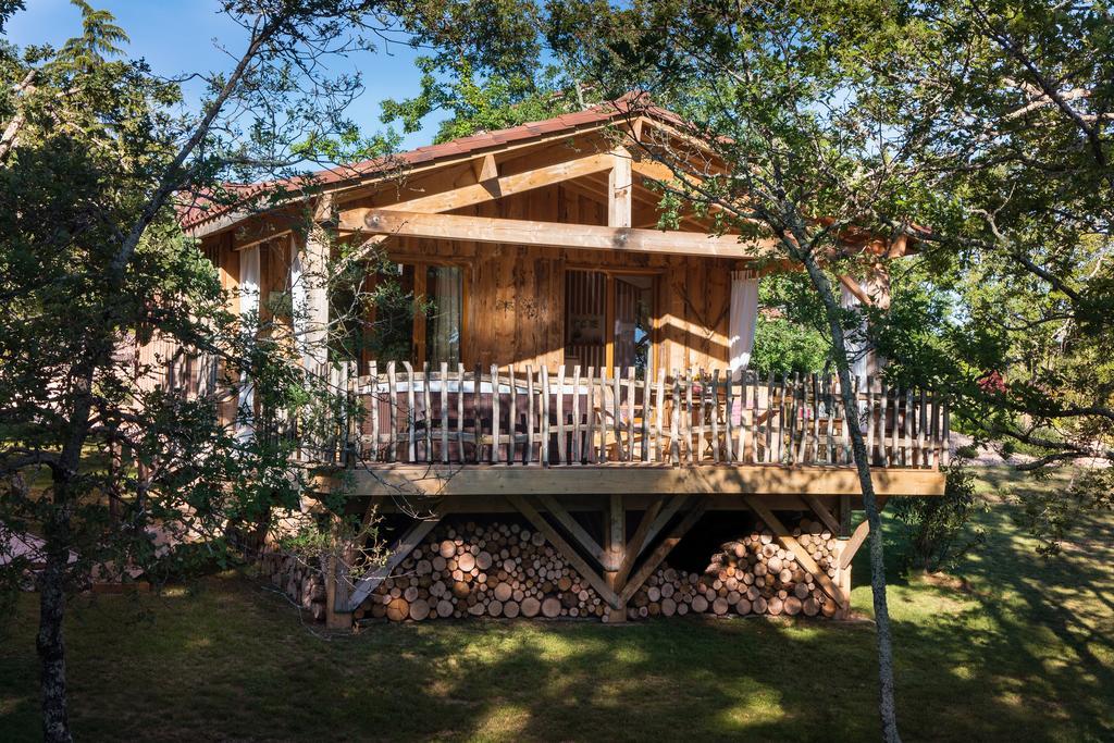 Bed and Breakfast Le Lion D'Or En Perigord Mauzac-et-Grand-Castang Exteriér fotografie
